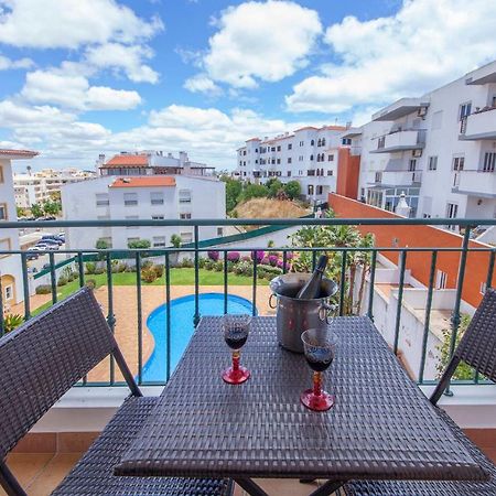 100кв.м 2, 2 баня Апартамент
 в Sao Sebastiao Apartment Лагос Екстериор снимка